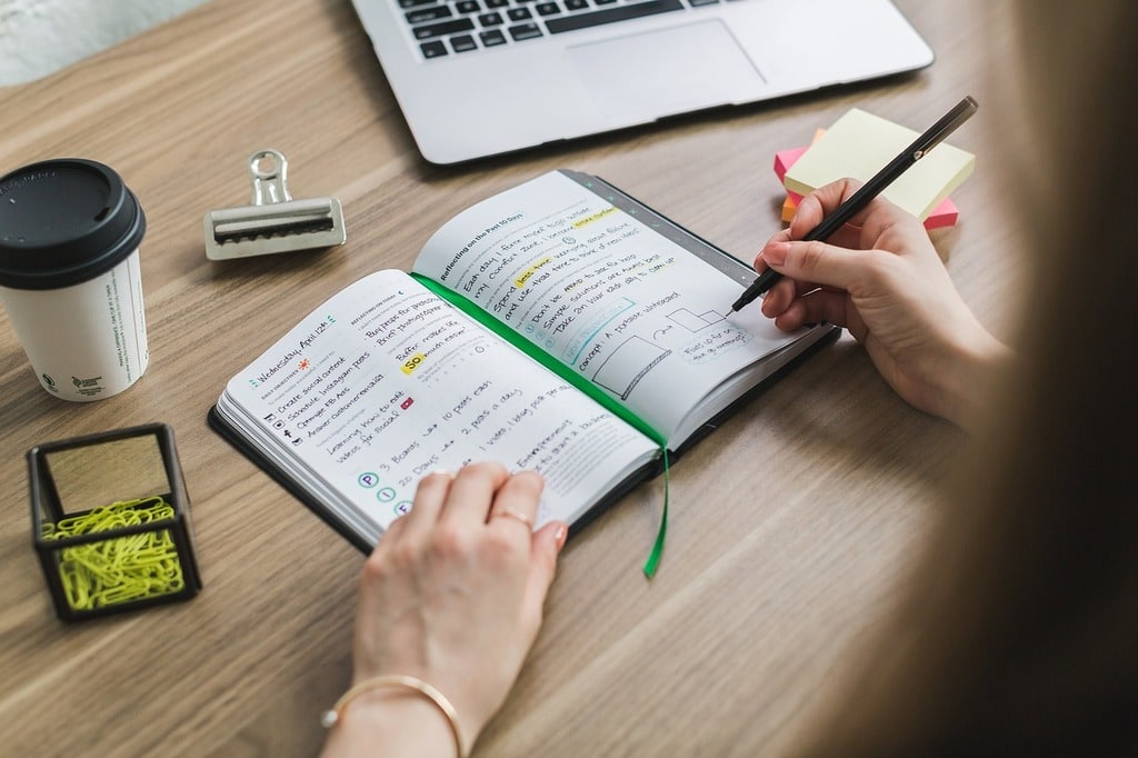 La FePSeM propose des parcours de certification pour professionnels du SEO